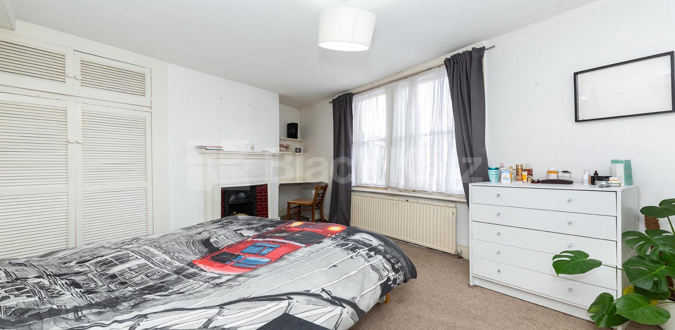 			3 Bedroom, 1 bath, 1 reception House			 Newington Green Road, CANONBURY-ISLINGTON